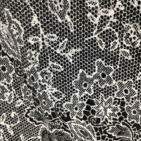 MIDI SWEATER DRESS - Picture 6 of 13